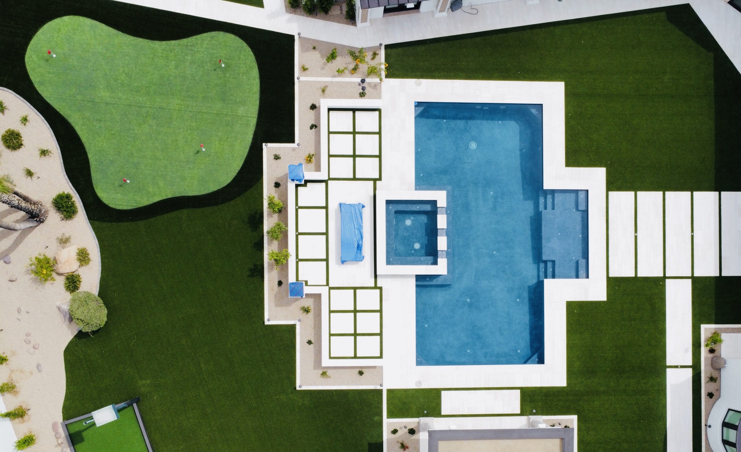 Iconic Landscape Development 1050